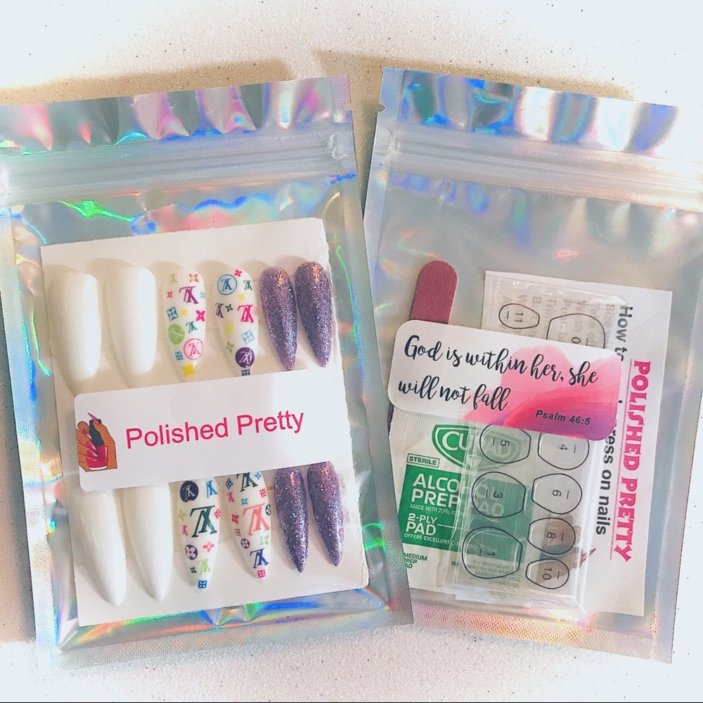 Custom Press on nails